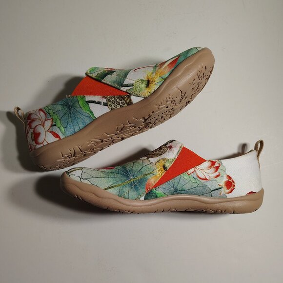 UIN Tranquil Lotus Toledo I Women's Art Travel Slip On Shoes Canvas Floral - Picture 6 of 13